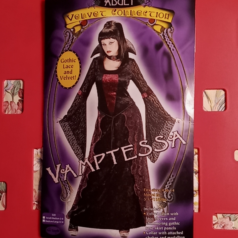 Gothic Vamptessa Halloween Costume, M/L #0210 - Picture 3 of 10